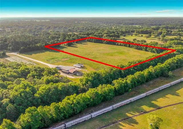 2nd image of Tbd Ne 200th Ave, Williston, FL 32696 | MLS# OM723181