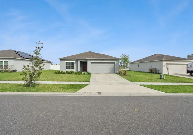 Photo 29 of Single family home for sale at 392 Citrine Loop, Kissimmee, FL 34758 | MLS# S5148295 | Listing updated on 2026-04-22