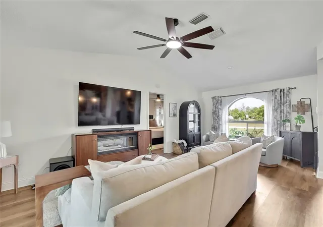Photo 4 of Single family home for sale at 14154 Trollman St, Spring Hill, FL 34609 | MLS# W7885038 | Listing updated on 2026-09-01