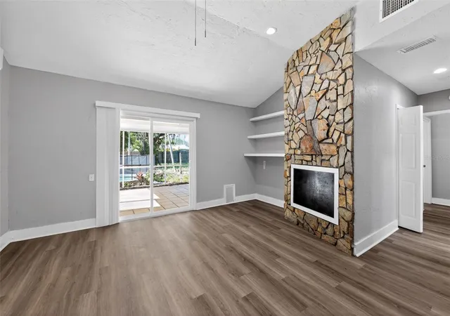 Homes for sale in Sarasota, FL | 1150 52nd St, Sarasota, FL 34234 | MLS# O6400956