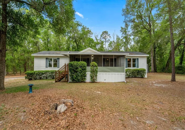 Homes for sale in Archer, FL | 10379 Sw 135th St, Archer, FL 32618 | MLS# GC539651