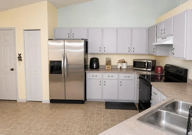 Photo 3 of Single family home for sale at 41 Pine Crse Loop, Ocala, FL 34472 | MLS# OM723190 | Listing updated on 2026-06-30