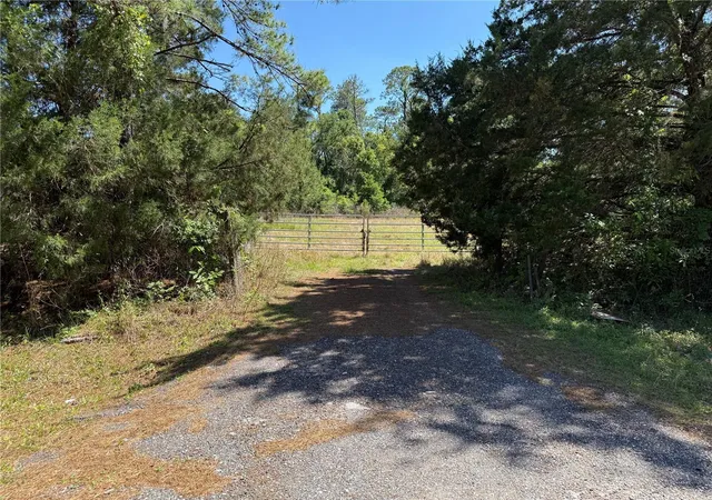 Photo 2 of Sale Pending at 0 Powell Rd, Brooksville, FL 34604 | MLS# W7885040 | Listing updated on 2026-08-16