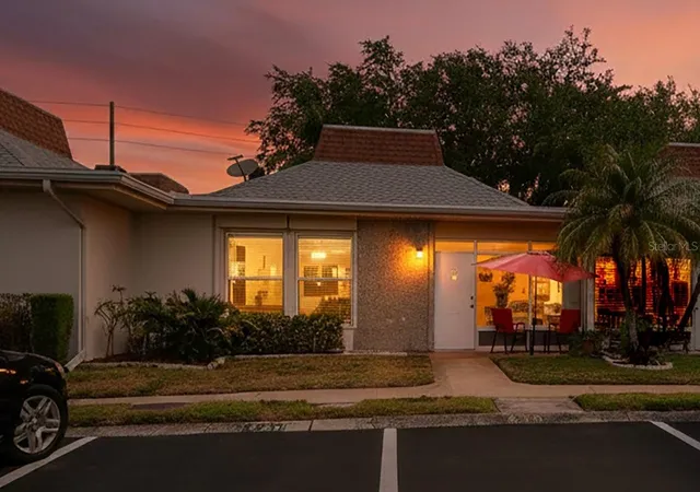 Photo 3 of Condo for sale at 4363 Tahitian Gdns Cir #B, Holiday, FL 34691 | MLS# W7885041 | Listing updated on 2026-07-18