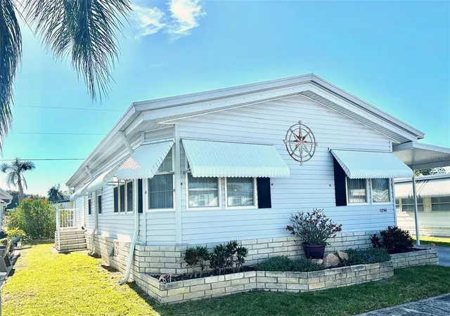 Photo 1 of Manufactured home for sale at 11244 101st Way #136, Largo, FL 33773 | MLS# TB8500083 | Listing updated on 2026-04-22