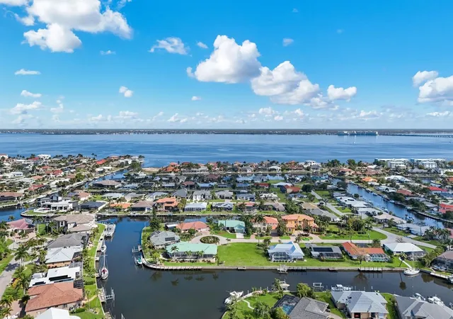 Homes for sale in Punta Gorda, FL | 2174 Bayou Rd, Punta Gorda, FL 33950 | MLS# C7525151