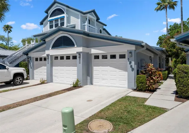 Photo 2 of Condo for sale at 1269 Siesta Bayside Dr #1269C, Sarasota, FL 34242 | MLS# A4690832 | Listing updated on 2026-05-01
