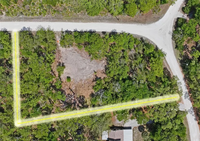 1st image of 0 Yellowstone Ave, Weeki Wachee, FL 34614 | MLS# W7885049