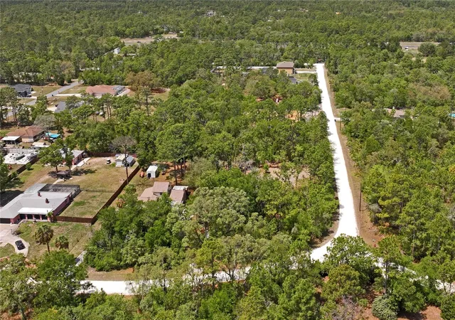 5th image of 0 Yellowstone Ave, Weeki Wachee, FL 34614 | MLS# W7885049