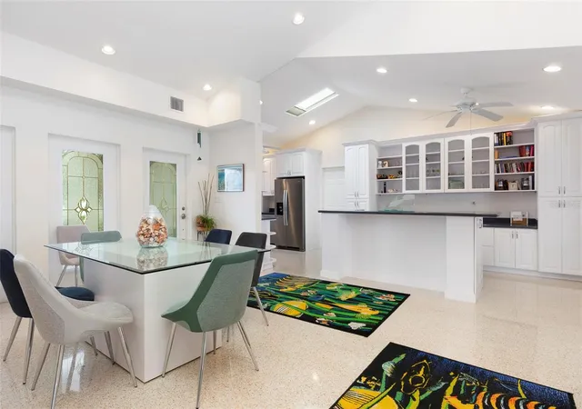 Photo 4 of Single family home for sale at 11855 4th Street E, Treasure Island, FL 33706 | MLS# TB8500146 | Listing updated on 2026-08-10