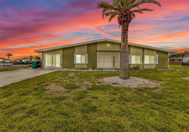 1st image of 5527 Fairway Dr S, Punta Gorda, FL 33982 | MLS# C7525164