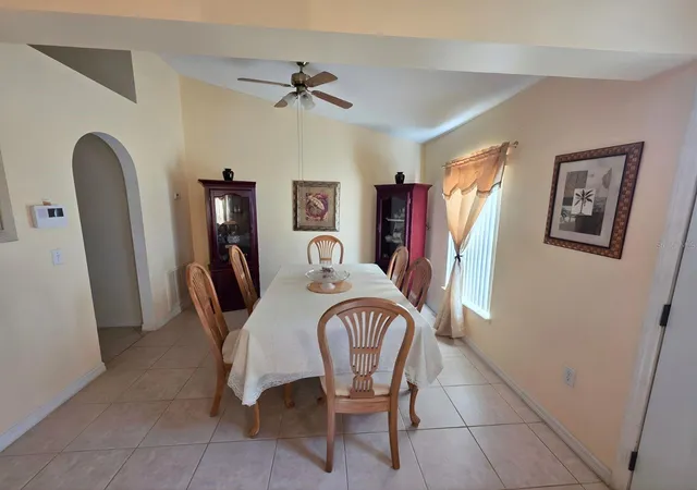 Photo 3 of Single family home for sale at 907 Stockport Dr, Kissimmee, FL 34758 | MLS# S5148313 | Listing updated on 2026-09-02