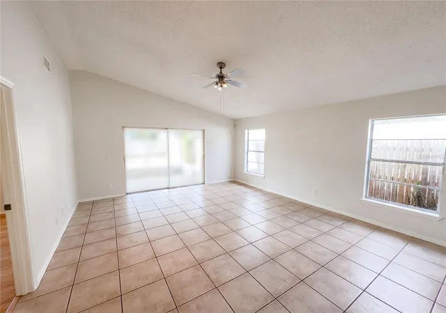 Homes for sale in Orlando, FL | 9814 Dean Cove Ln, Orlando, FL 32825 | MLS# O6401050