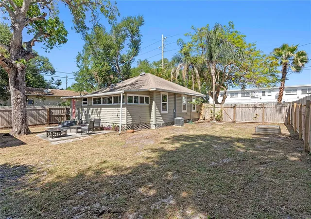 Homes for sale in Saint Petersburg, FL | 225 35th St S, Saint Petersburg, FL 33711 | MLS# TB8500163