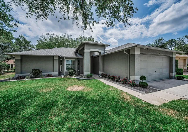 Photo 1 of Single family home for sale at 1300 Fallowfield Dr, Trinity, FL 34655 | MLS# W7885053 | Listing updated on 2026-08-20