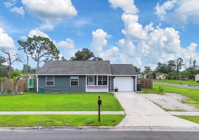 Photo 1 of Single family home for sale at 7590 Lyncrest St, North Port, FL 34287 | MLS# D6147150 | Listing updated on 2026-08-17