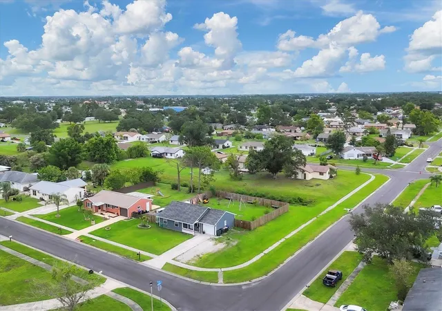 Photo 3 of Single family home for sale at 7590 Lyncrest St, North Port, FL 34287 | MLS# D6147150 | Listing updated on 2026-08-17