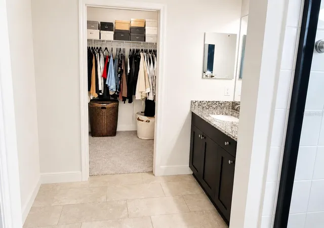 Photo 4 of Single family home for sale at 3516 Woodmont Dr, Parrish, FL 34219 | MLS# A4690853 | Listing updated on 2026-09-25