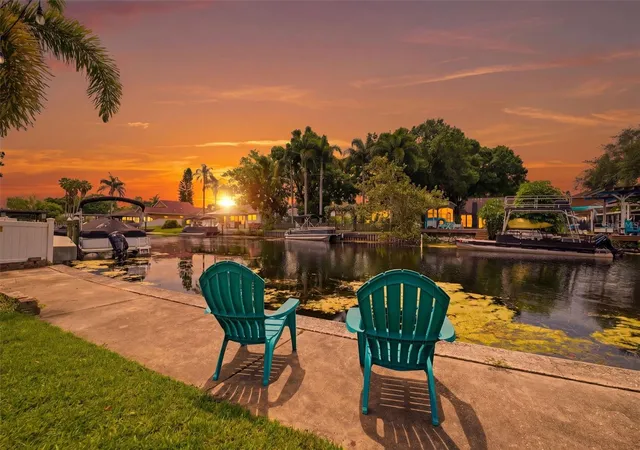 2nd image of 51 Cypress Dr, Palm Harbor, FL 34684 | MLS# TB8500235