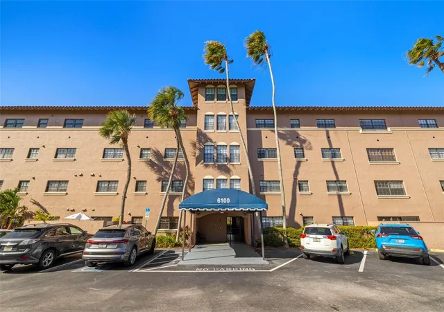 Photo 1 of Condo for sale at 6100 Gulfport Blvd S #414, Gulfport, FL 33707 | MLS# TB8500262 | Listing updated on 2026-04-22