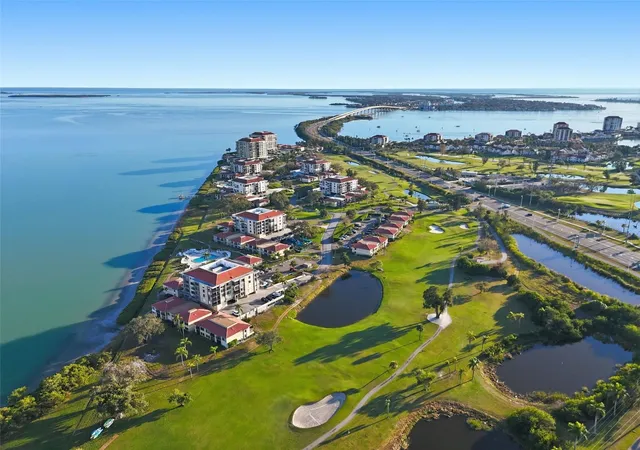 2nd image of 6269 Palma Del Mar Blvd S, Saint Petersburg, FL 33715