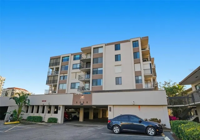 Photo 3 of Condo for sale at 6269 Palma Del Mar Blvd S #608, Saint Petersburg, FL 33715 | MLS# TB8500264 | Listing updated on 2026-09-25
