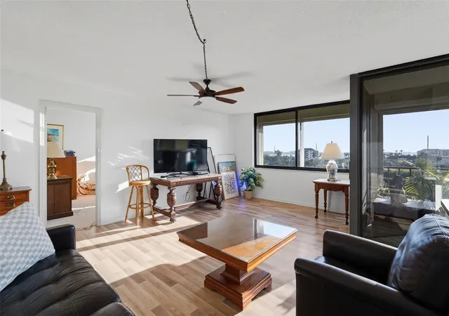 Photo 3 of Condo for sale at 6269 Palma Del Mar Blvd S #608, Saint Petersburg, FL 33715 | MLS# TB8500264 | Listing updated on 2026-10-13