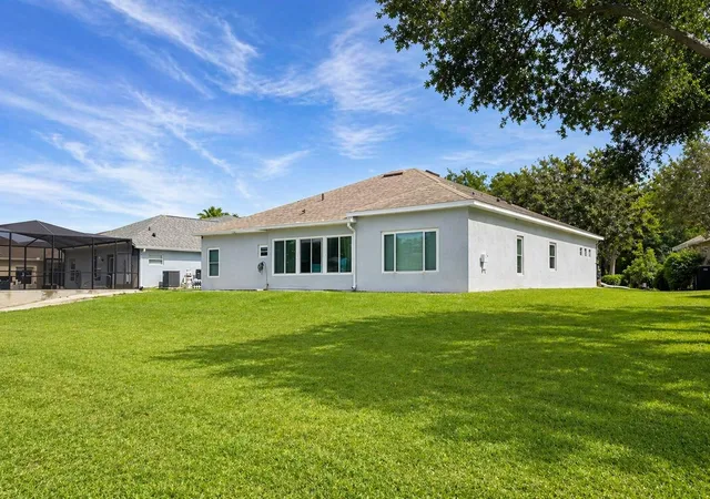 Homes for sale in Valrico, FL | 1314 Emerald Hill Wy, Valrico, FL 33594 | MLS# TB8500266