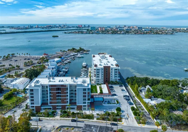 Homes for sale in Clearwater, FL | 900 N Osceola Ave #401, Clearwater, FL 33755 | MLS# TB8500267