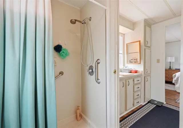Photo 4 of Manufactured home for sale at 2049 Manoa Dr, Holiday, FL 34691 | MLS# TB8500269 | Listing updated on 2026-09-01