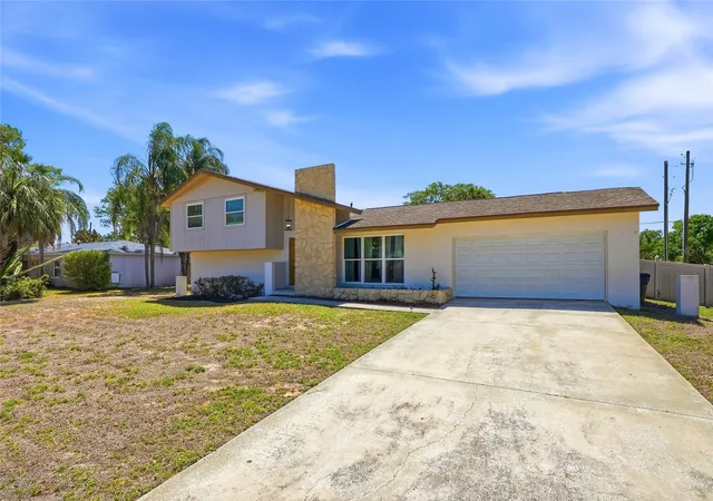 3rd image of 721 Village Pl, Brandon, FL 33511 | MLS# TB8500272