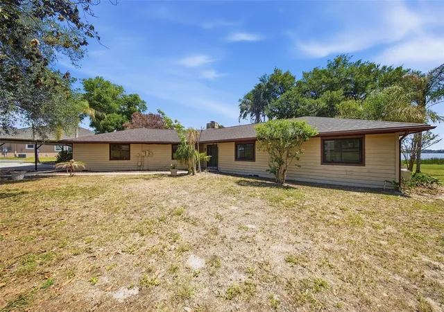 Photo 2 of Single family home for sale at 410 S Ramona Ave, Lake Alfred, FL 33850 | MLS# L4961294 | Listing updated on 2026-08-28