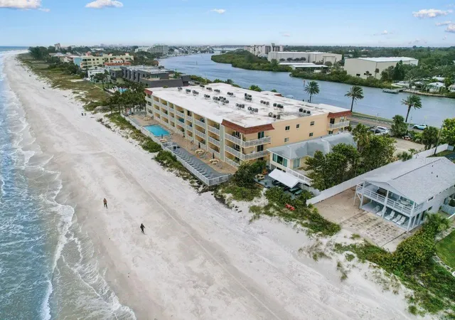 2nd image of 50 Gulf Blvd, INDIAN ROCKS BEACH, FL 33785