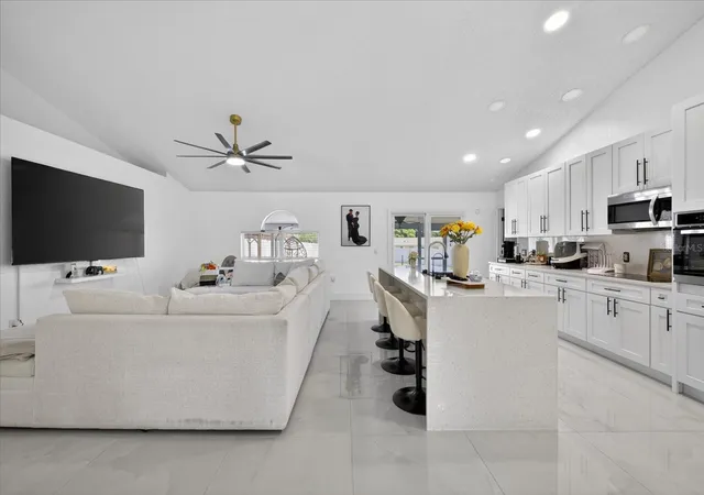 Photo 4 of Single family home for sale at 4096 Landover Blvd, Spring Hill, FL 34609 | MLS# TB8500300 | Listing updated on 2026-09-15