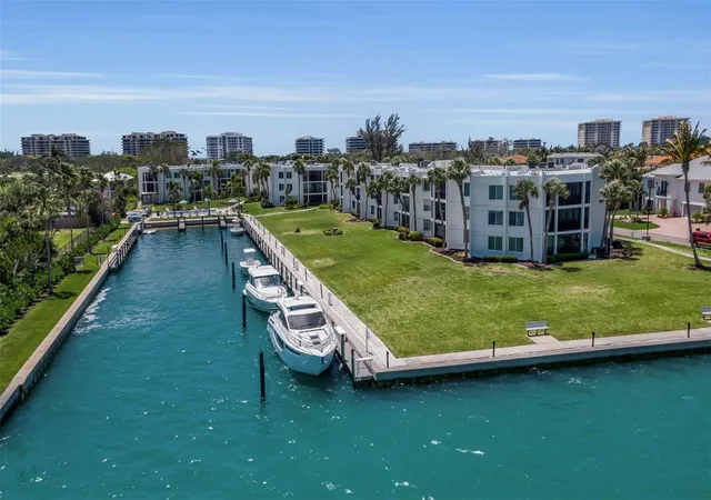 Homes for sale in Longboat Key, FL | 448 Gulf Of Mexico Dr #A205, Longboat Key, FL 34228 | MLS# A4690875