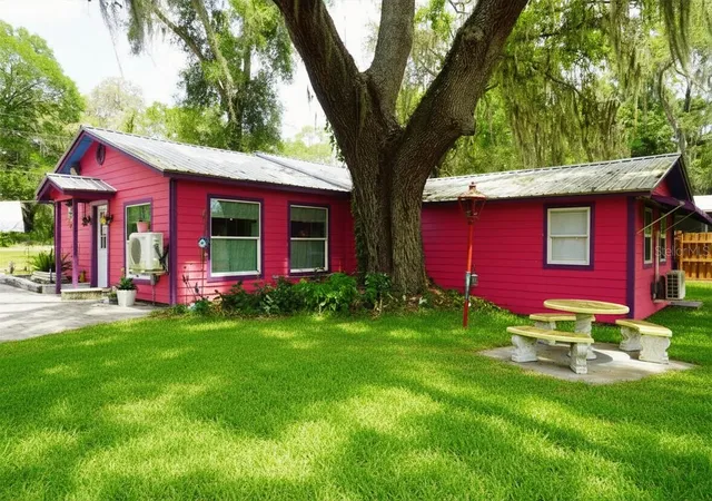 3rd image of 11717 E Salmon Dr, Floral City, FL 34436 | MLS# K4903436
