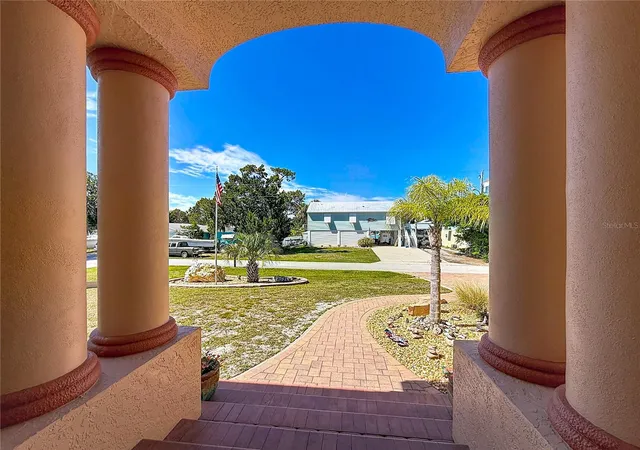 5th image of 1920 Nw 16Th St, Crystal River, FL 34428 | MLS# TB8500334