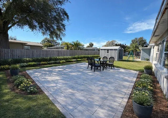 Homes for sale in Holiday, FL | 3118 Elkridge Dr, Holiday, FL 34691 | MLS# W7885065