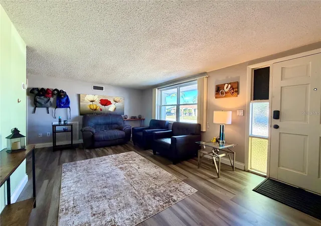 4th image of 3118 Elkridge Dr, Holiday, FL 34691 | MLS# W7885065