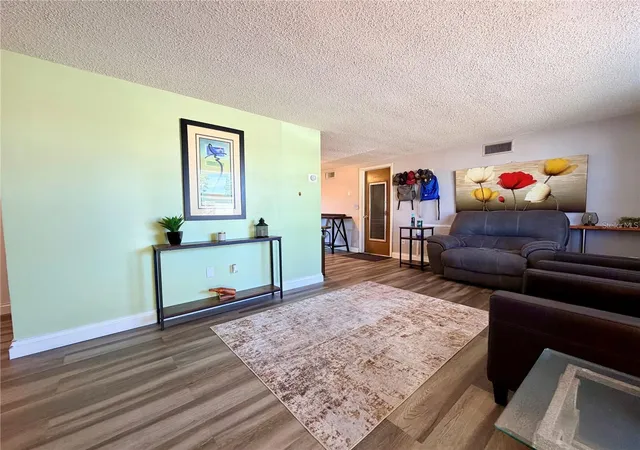 5th image of 3118 Elkridge Dr, Holiday, FL 34691 | MLS# W7885065