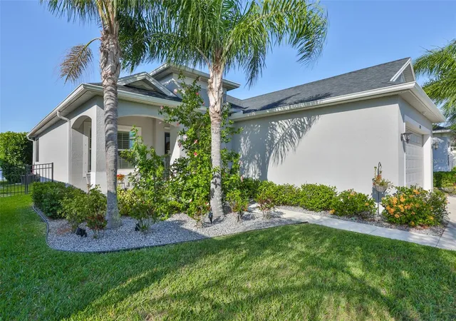 Photo 2 of Single family home for sale at 12421 Glenridge Ln, Parrish, FL 34219 | MLS# TB8500383 | Listing updated on 2026-10-09