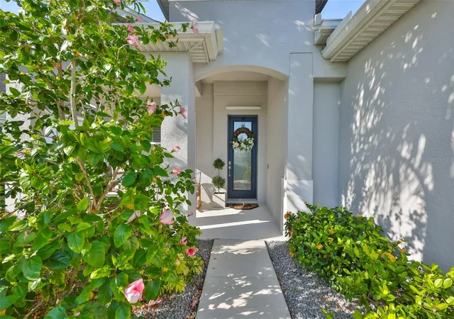 Photo 3 of Single family home for sale at 12421 Glenridge Ln, Parrish, FL 34219 | MLS# TB8500383 | Listing updated on 2026-10-09
