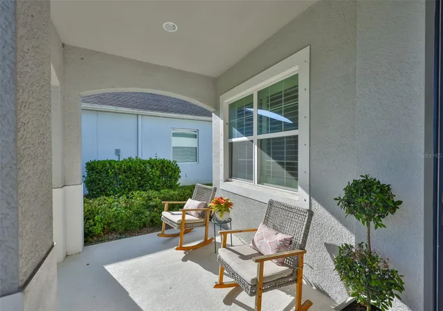 Photo 4 of Single family home for sale at 12421 Glenridge Ln, Parrish, FL 34219 | MLS# TB8500383 | Listing updated on 2026-10-09