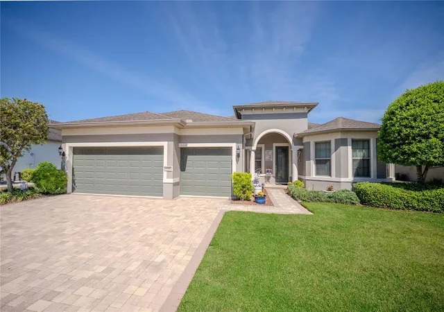 Photo 3 of Single family home for sale at 9186 SW 70th Loop, Ocala, FL 34481 | MLS# OM723238 | Listing updated on 2026-08-07