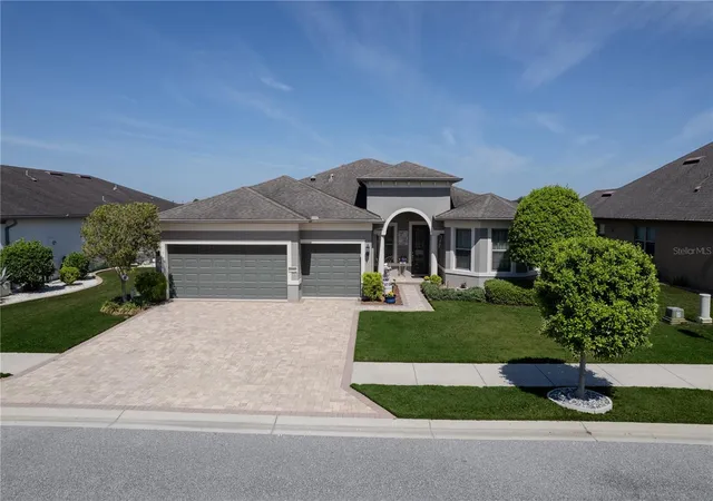 Photo 1 of Single family home for sale at 9186 Sw 70th Loop, Ocala, FL 34481 | MLS# OM723238 | Listing updated on 2026-08-07