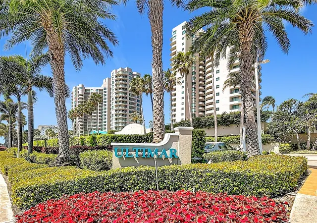 Photo 3 of Condo for sale at 1540 Gulf Blvd #304, Clearwater Beach, FL 33767 | MLS# TB8500388 | Listing updated on 2026-09-12
