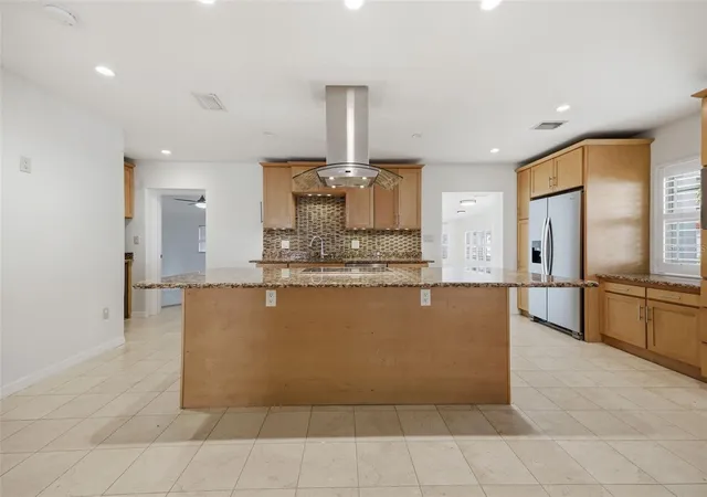 Homes for sale in Tampa, FL | 2512 W Kansas Ave, Tampa, FL 33629 | MLS# TB8500400
