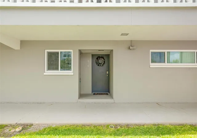 4th image of 400 Larboard Way #106, Clearwater Beach, FL 33767 | MLS# TB8500408