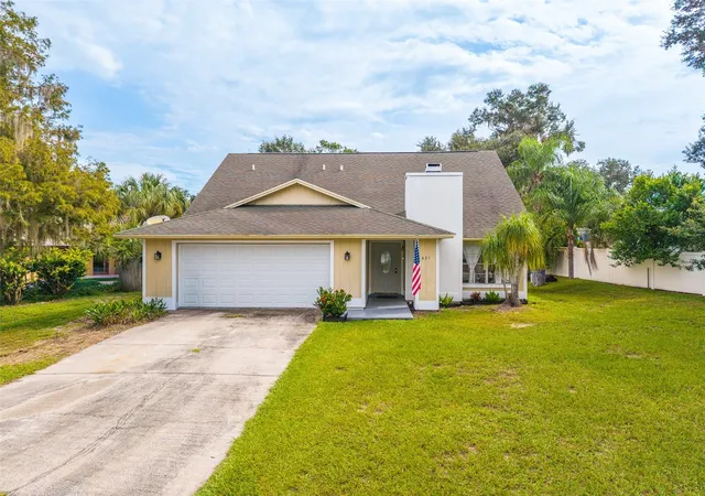 Single family home for sale at 631 Stone Dr, BRANDON, FL 33510 | MLS# L4961299