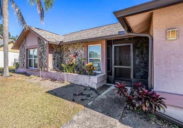 4th image of 1606 Dusty Rose Ln, Brandon, FL 33510 | MLS# TB8500413
